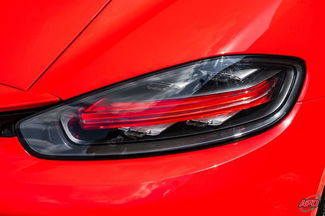 Used 2018 Porsche 718 Cayman RWD image 59
