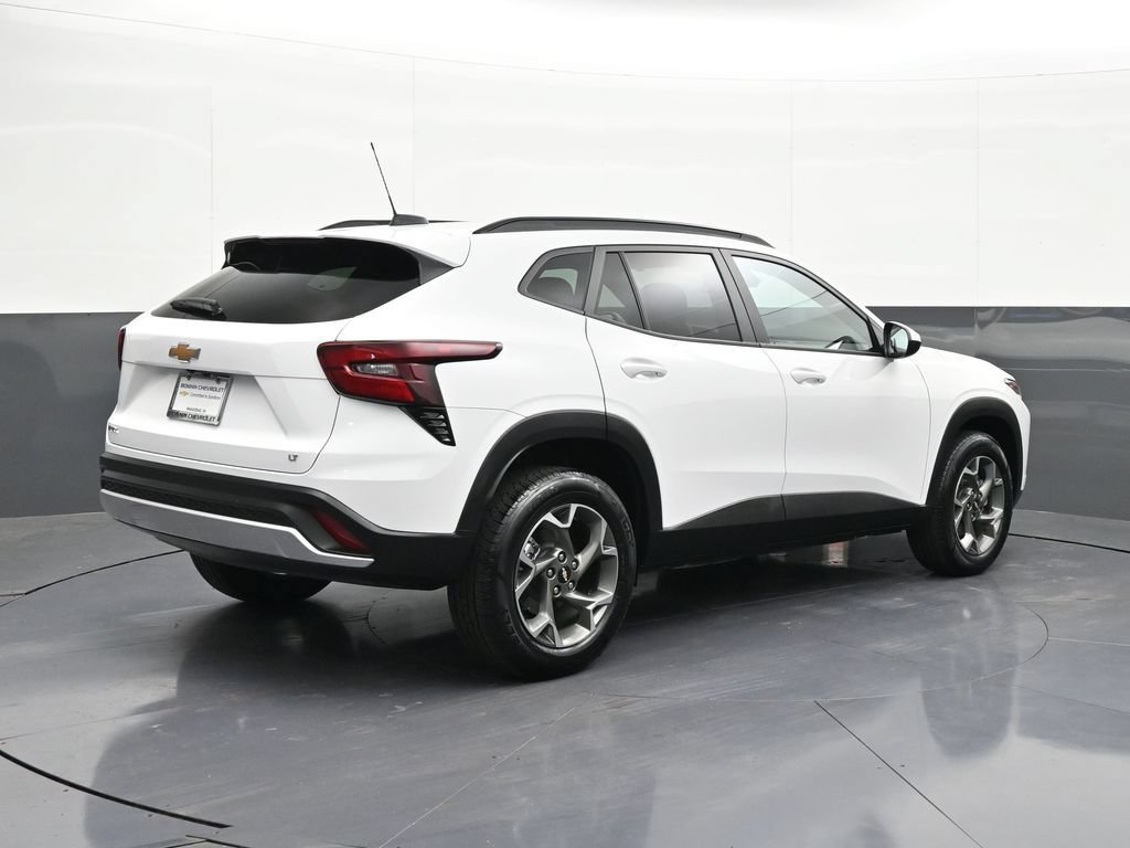 Certified 2025 Chevrolet Trax LT FWD image 5