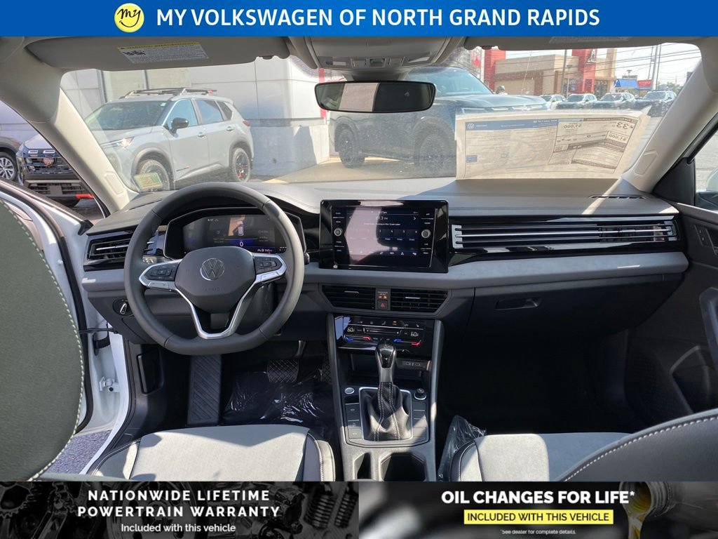 New 2026 Volkswagen Jetta SE FWD image 15