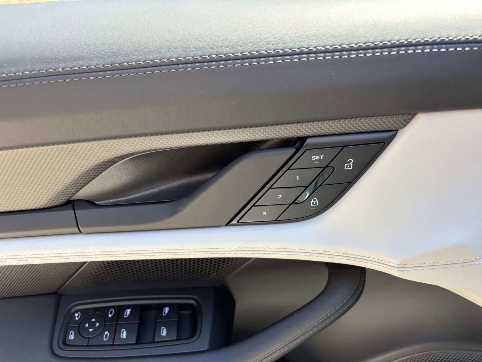 New 2026 Porsche Taycan Turbo S AWD/4WD image 24