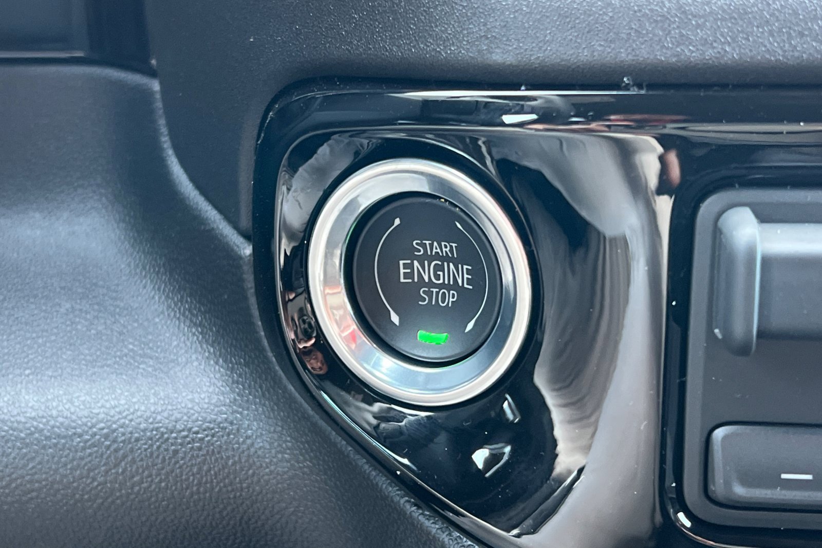 New 2026 GMC Sierra 1500 Elevation w/ Elevation Select Package image 21