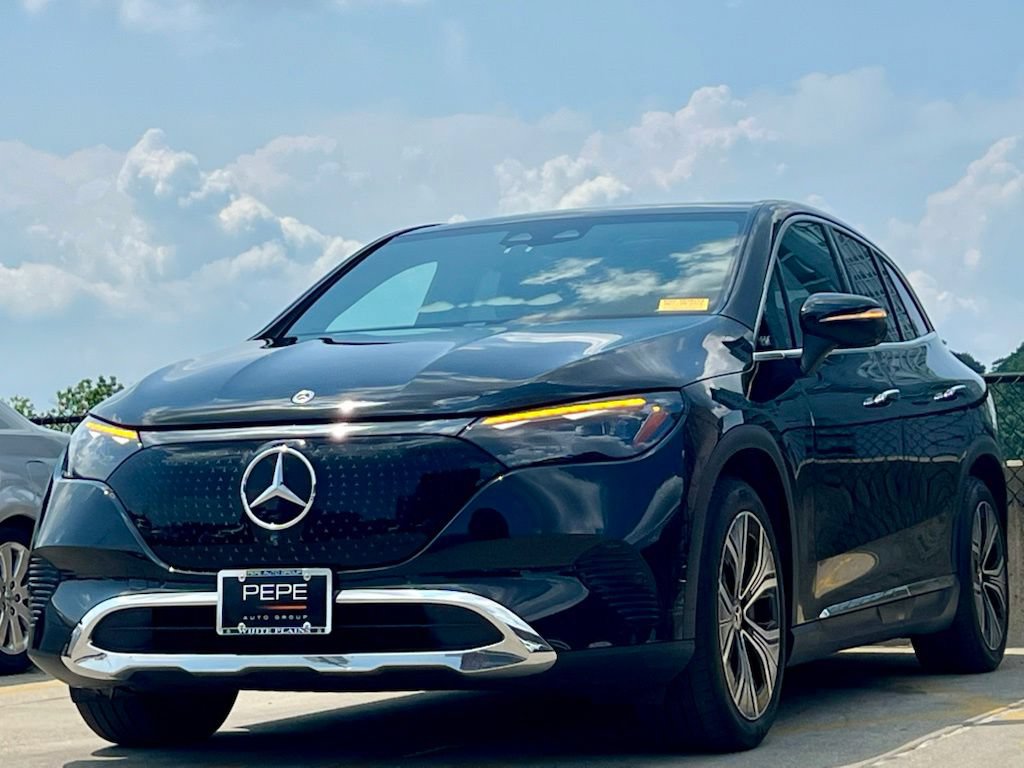 Certified 2023 Mercedes-Benz EQE 350+ 4MATIC SUV image 4