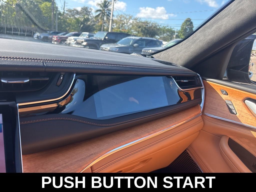 Used 2024 Jeep Grand Cherokee Summit image 13