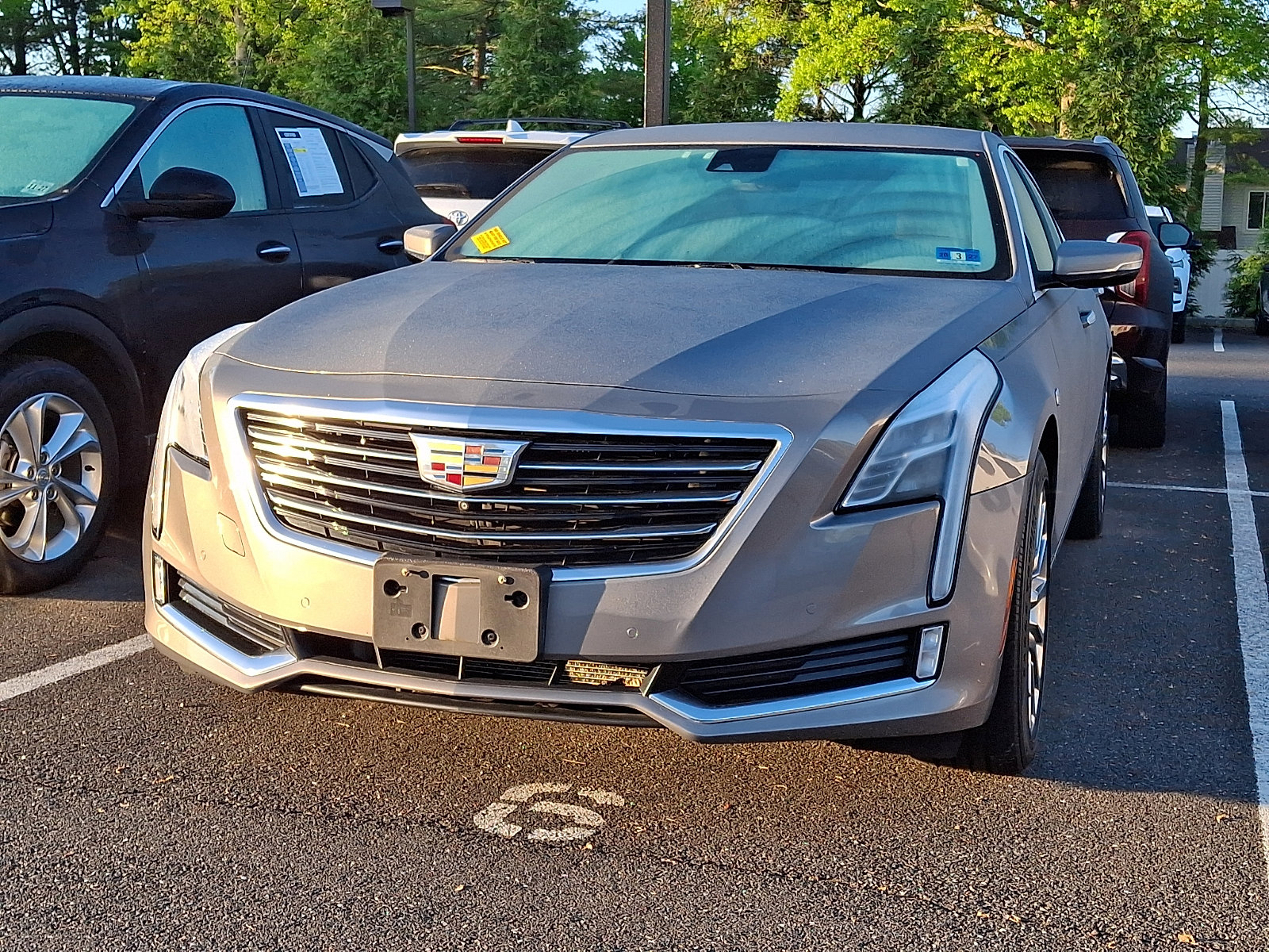 Used 2018 Cadillac CT6 Luxury AWD/4WD image 2