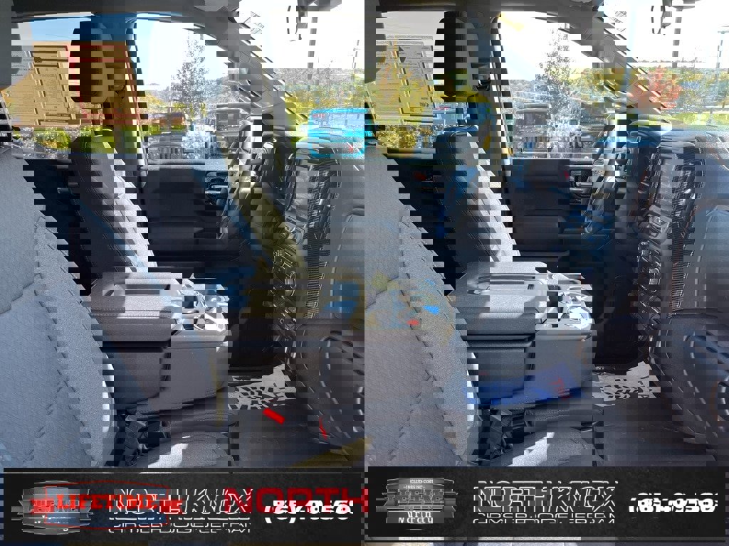 Used 2024 Chevrolet Silverado 1500 Custom Trail Boss image 26