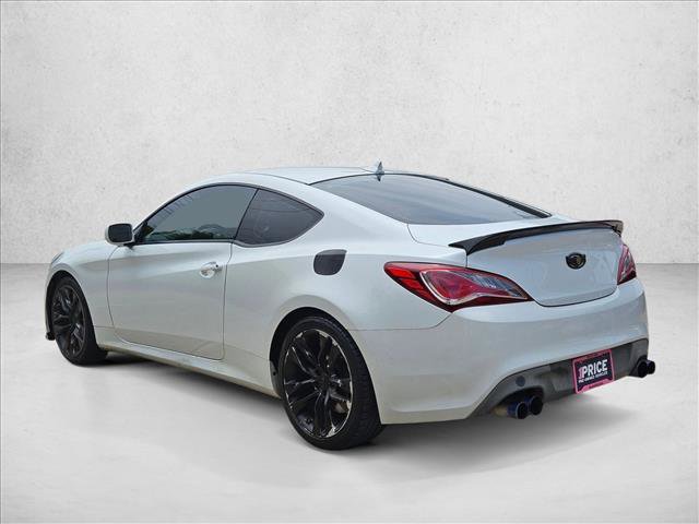 Used 2013 Hyundai Genesis 2.0T RWD image 8