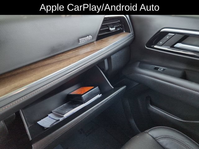 Used 2025 Chevrolet Suburban High Country AWD/4WD image 50