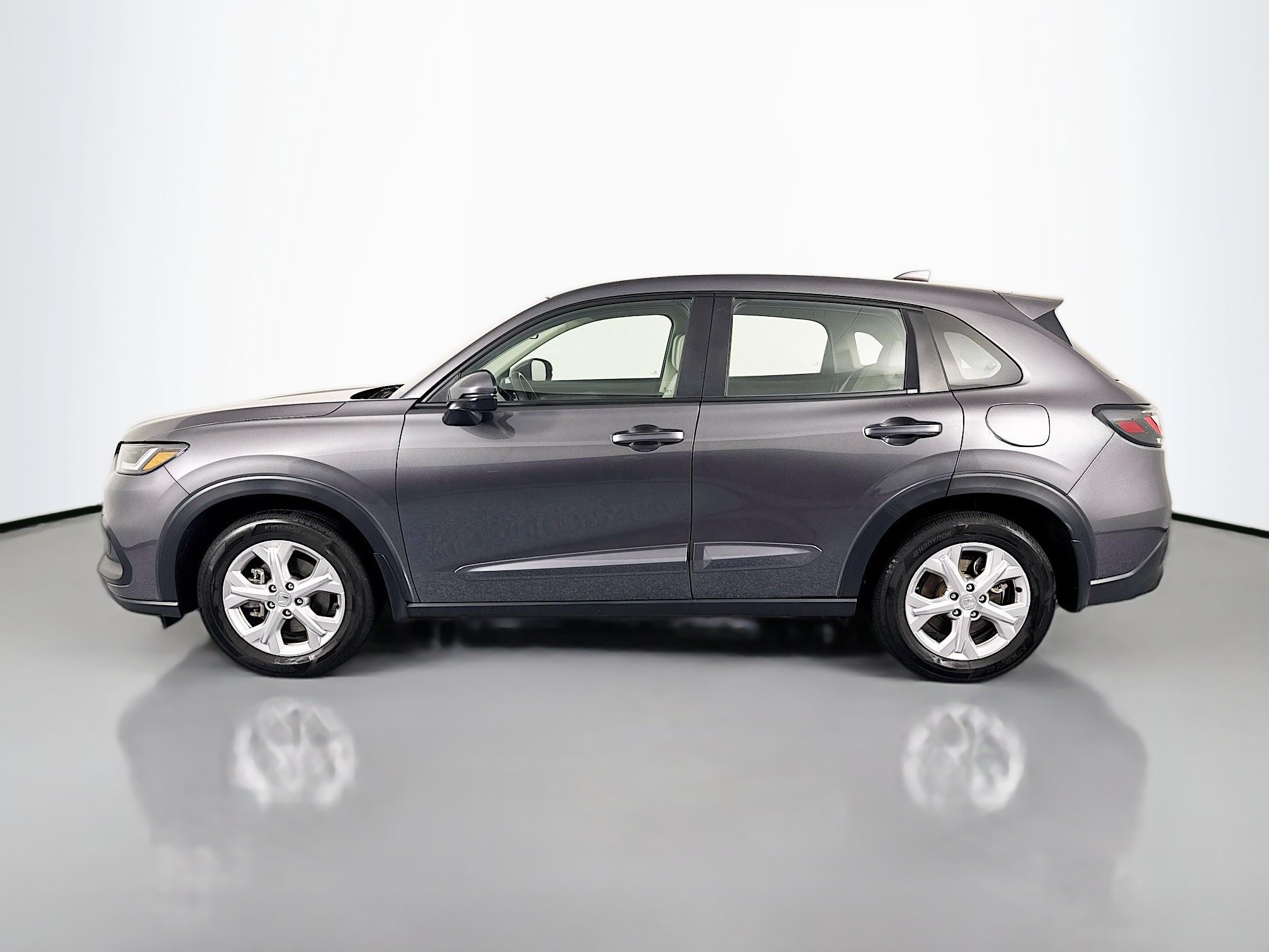 Certified 2024 Honda HR-V LX image 8