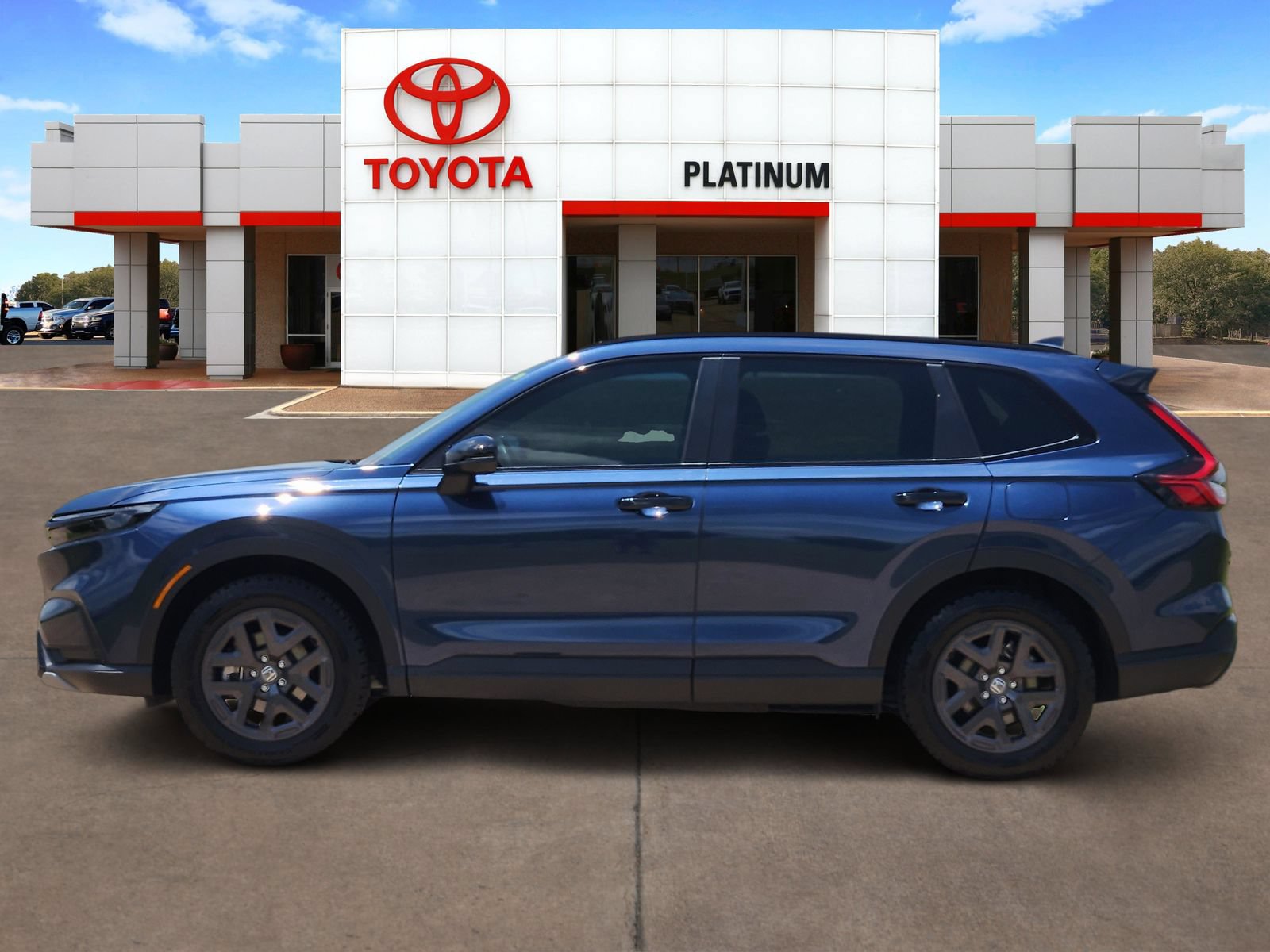 Used 2026 Honda CR-V TrailSport image 3