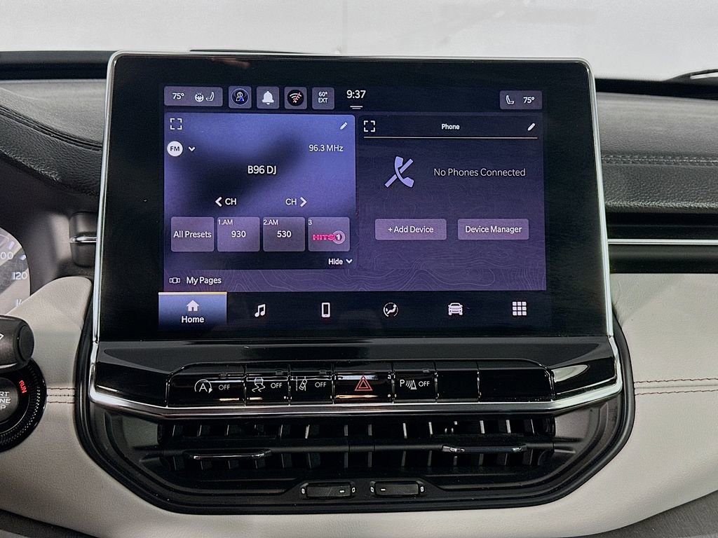 Used 2022 Jeep Compass Limited image 14