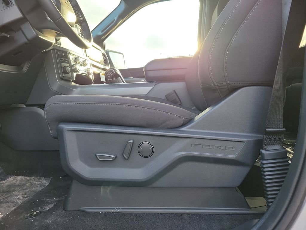 New 2026 Ford F150 XLT w/ Equipment Group 302A MID image 17