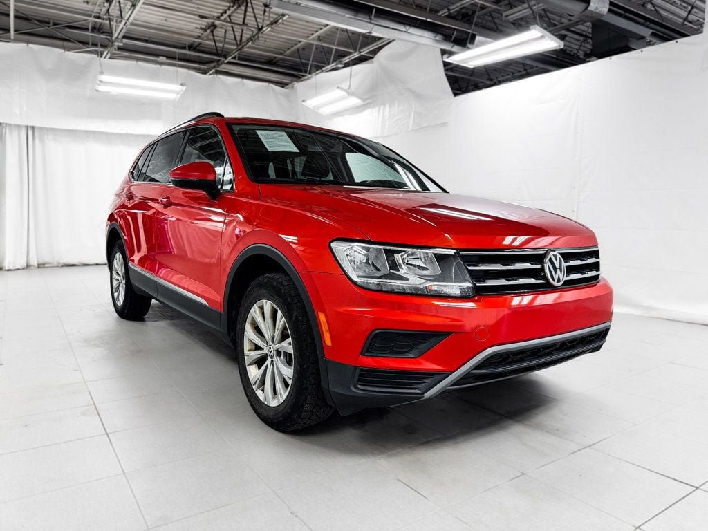 Used 2018 Volkswagen Tiguan SE w/ Panoramic Sunroof Package AWD/4WD image 4