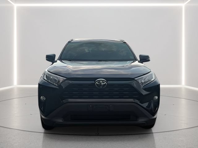 Used 2021 Toyota RAV4 XLE Premium AWD/4WD image 4