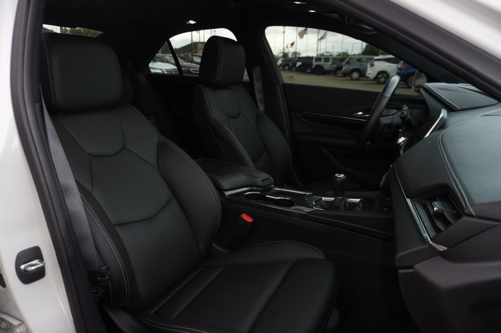 Used 2022 Cadillac CT4 V Blackwing w/ Carbon Fiber 1 Package RWD image 35