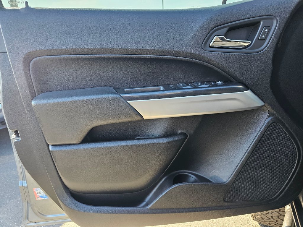 Used 2019 Chevrolet Colorado ZR2 w/ Colorado ZR2 Bison Edition AWD/4WD image 22