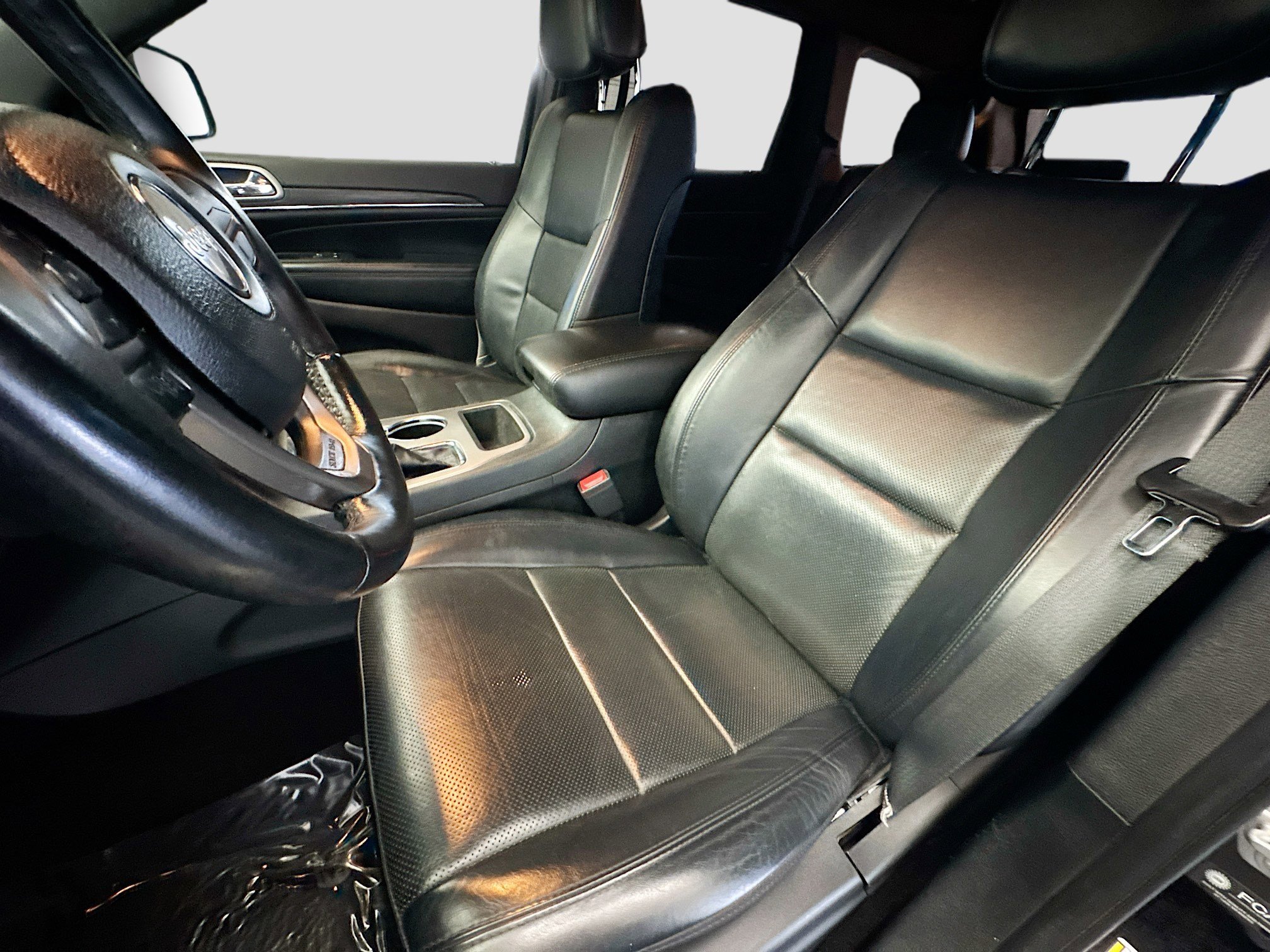 Used 2021 Jeep Grand Cherokee Limited w/ Luxury Group II image 11