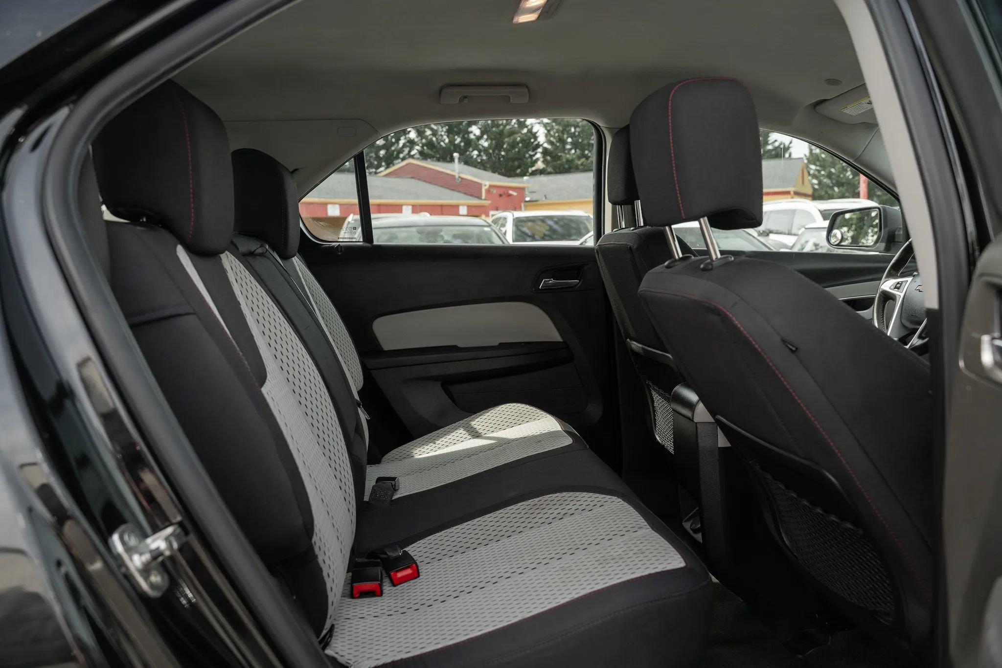 Used 2011 Chevrolet Equinox LS w/ Bluetooth Package FWD image 10
