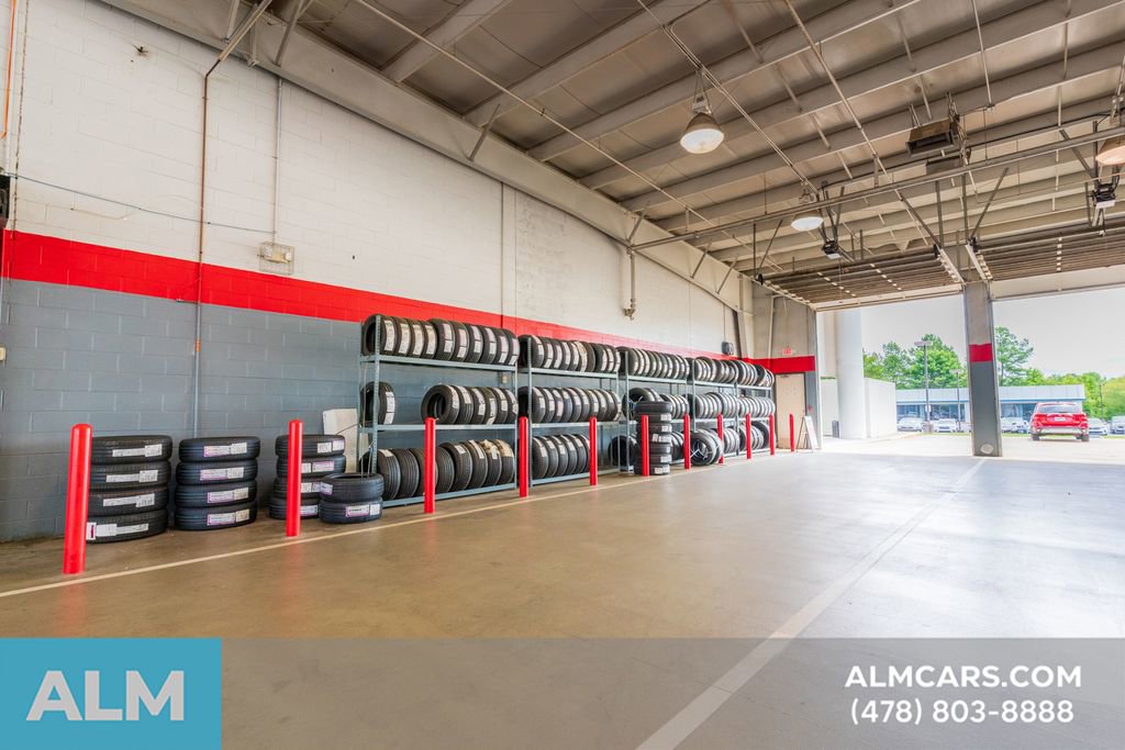 Used 2024 Kia EV9 Wind image 84