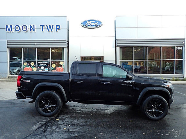 Used 2023 Chevrolet Colorado Trail Boss w/ Technology Package