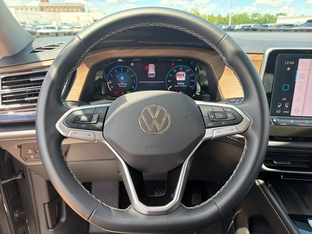 Certified 2026 Volkswagen Atlas SE AWD/4WD image 11