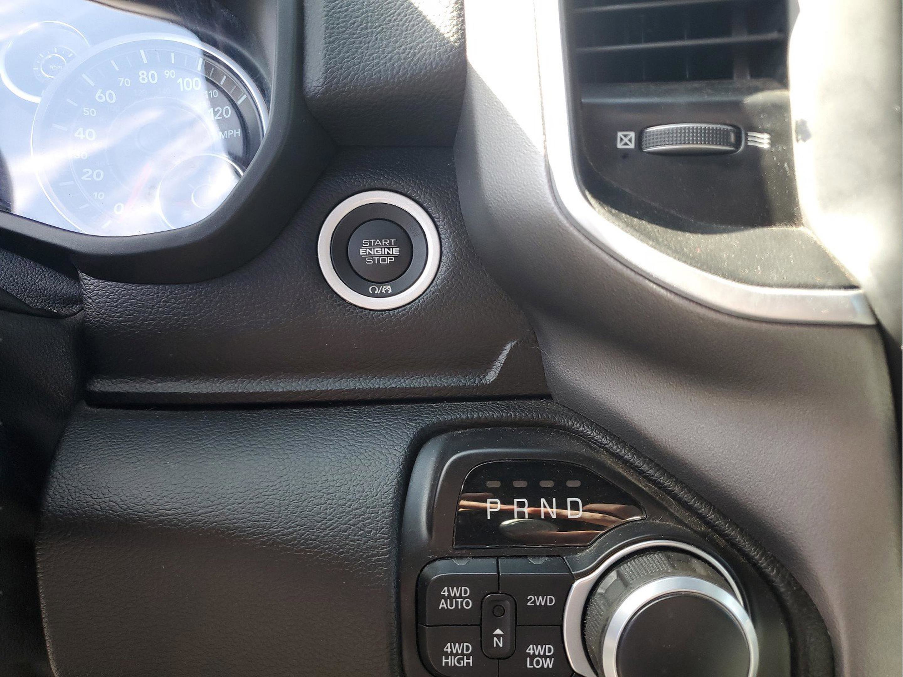 Used 2022 RAM 1500 Big Horn image 24