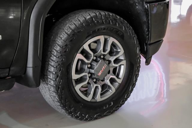 Used 2023 GMC Sierra 2500 AT4 w/ Gooseneck/5TH Wheel Package image 58