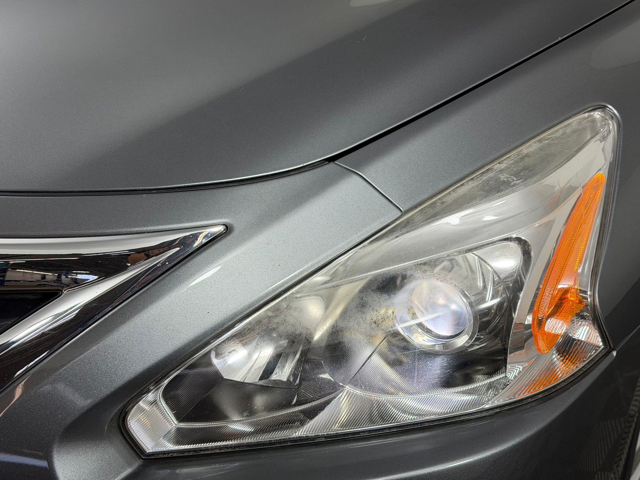 Used 2015 Nissan Altima 3.5 SL FWD image 12