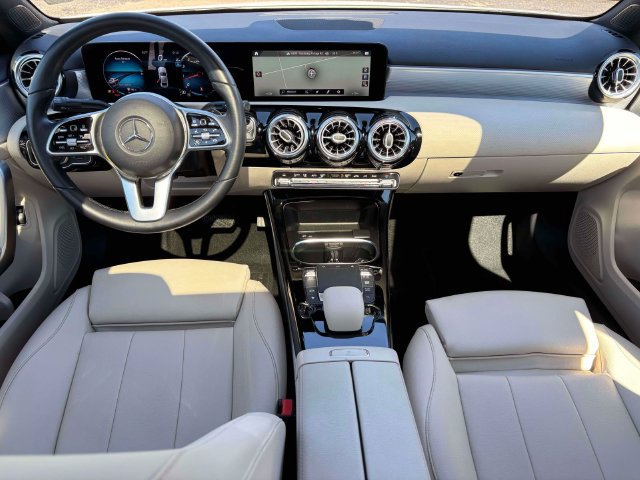 Used 2021 Mercedes-Benz A 220 4MATIC image 32