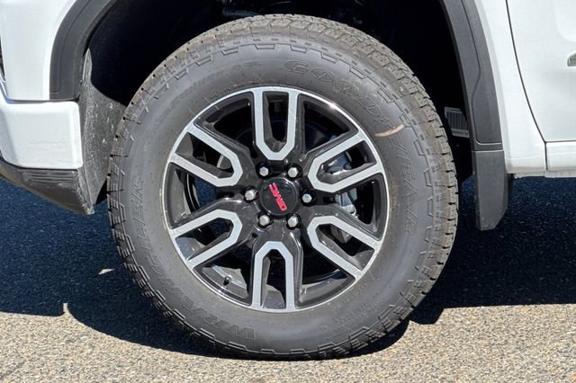 New 2026 GMC Sierra 1500 AT4 w/ AT4 Preferred Package image 32