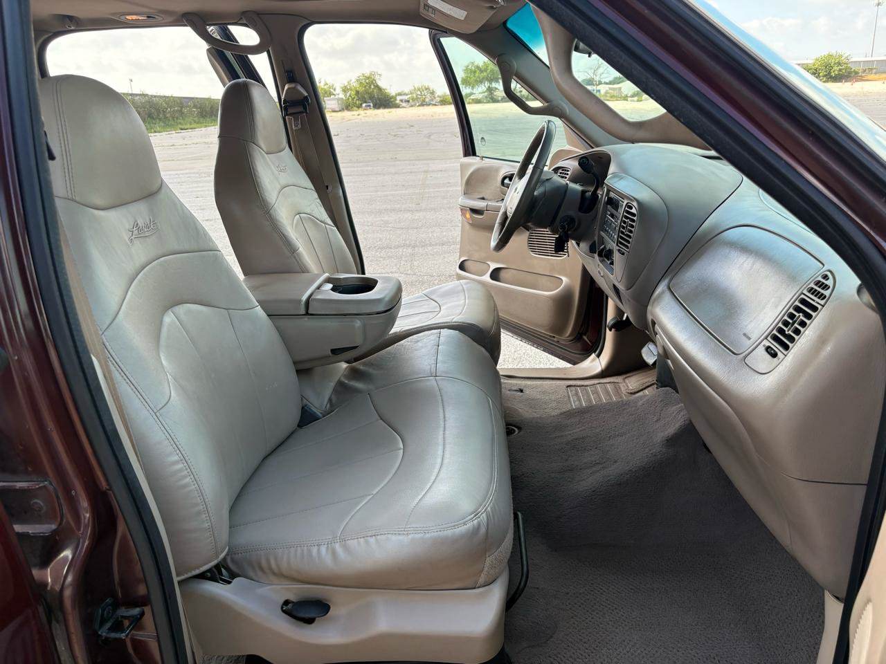 Used 2001 Ford F150 Lariat AWD/4WD image 38