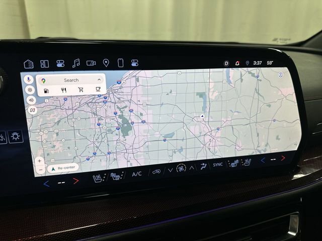 Used 2024 Chevrolet Traverse RS w/ LPO, Floor Liner Package image 12