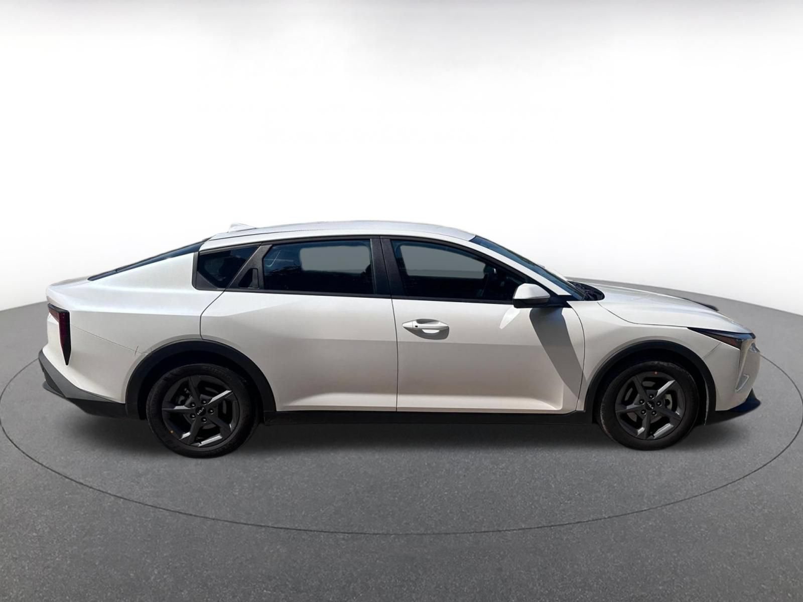Used 2026 Kia K4 FWD image 18