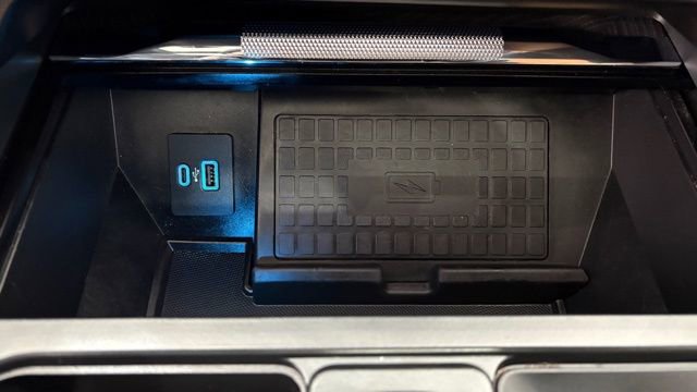 Used 2021 Ford F150 Platinum w/ Equipment Group 701A High image 38