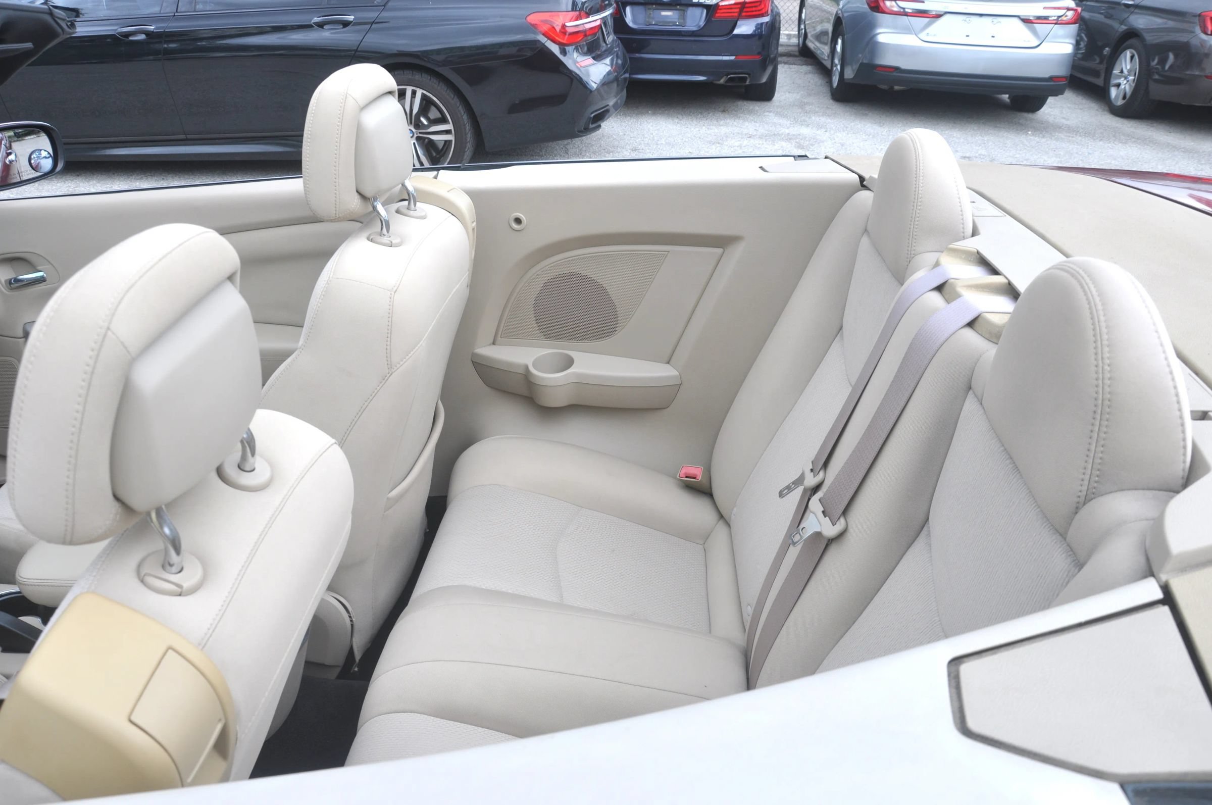 Used 2011 Chrysler 200 Touring FWD image 15