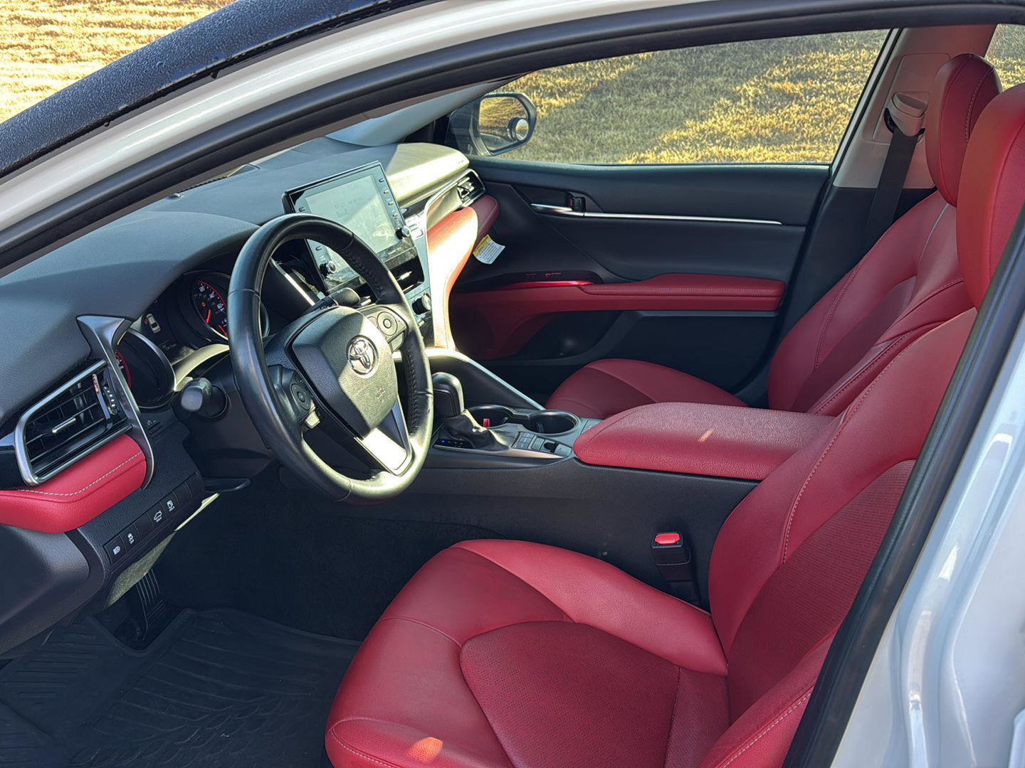 Used 2023 Toyota Camry XSE image 8