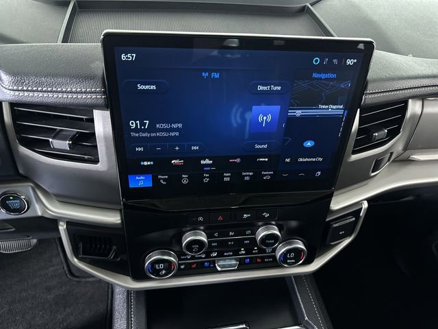 Used 2024 Ford Expedition XLT AWD/4WD image 13