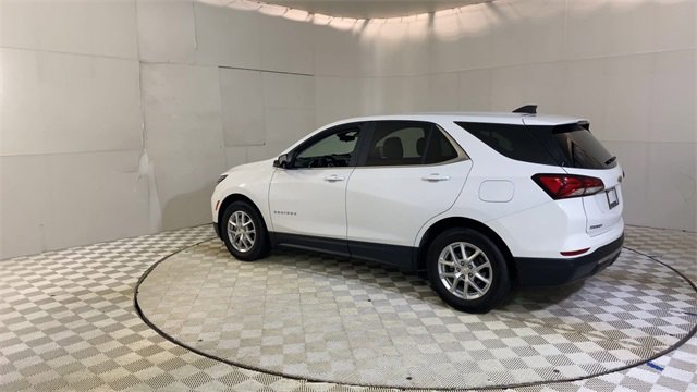 Used 2022 Chevrolet Equinox LT image 6