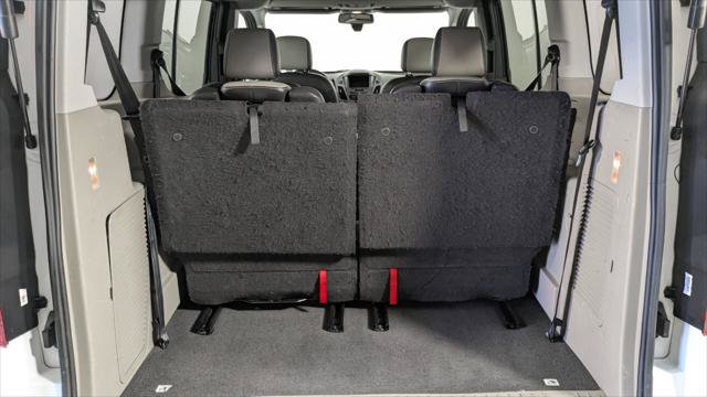 Used 2018 Ford Transit Connect Titanium w/ Titanium Premium Package FWD image 19