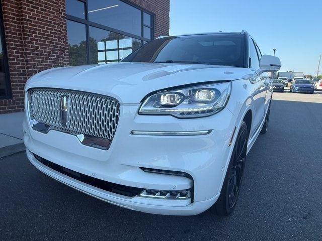Used 2021 Lincoln Aviator Reserve w/ Equipment Group 210A AWD/4WD image 11