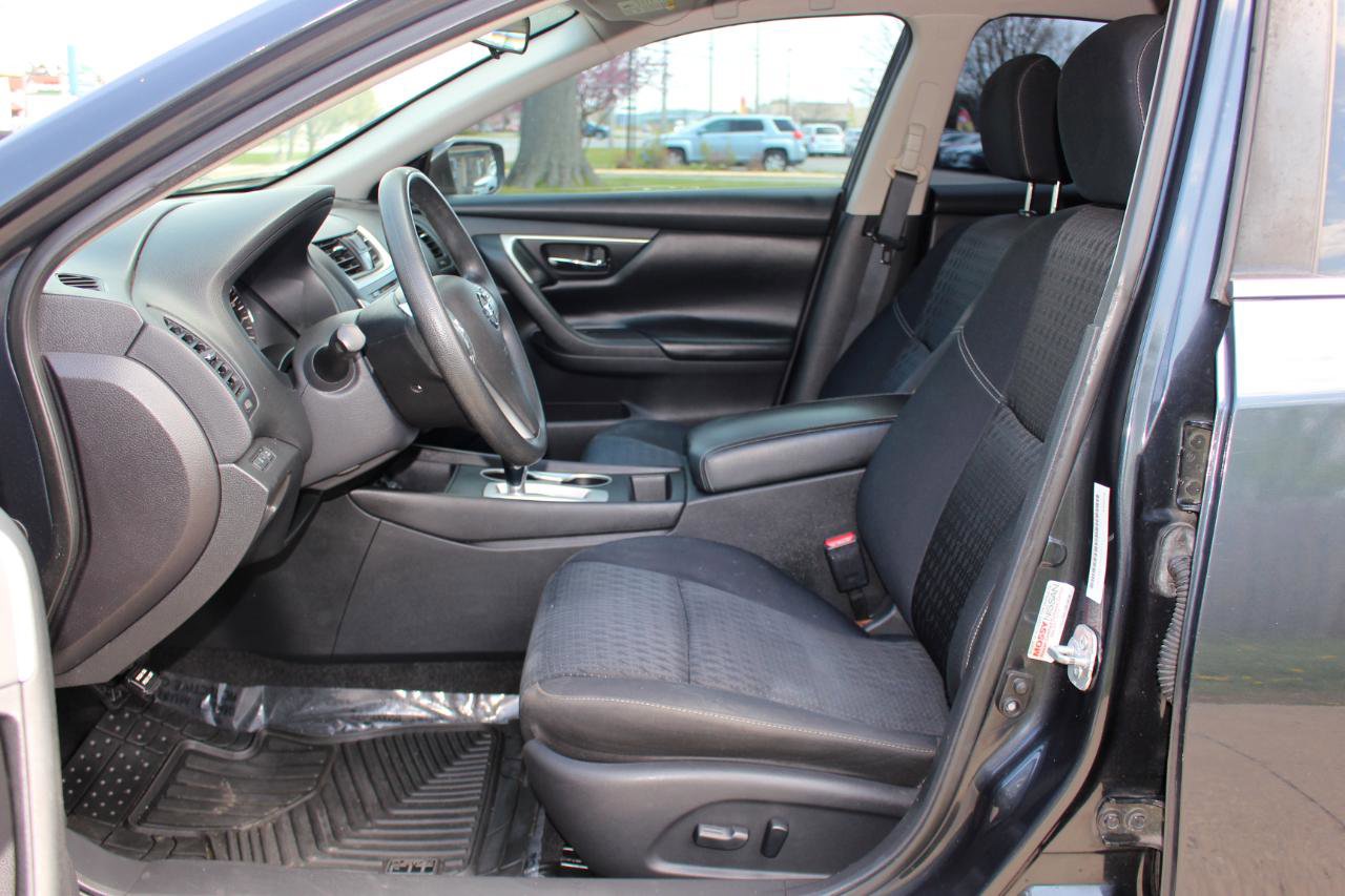 Used 2016 Nissan Altima 2.5 S w/ Power Driver Seat Package image 14