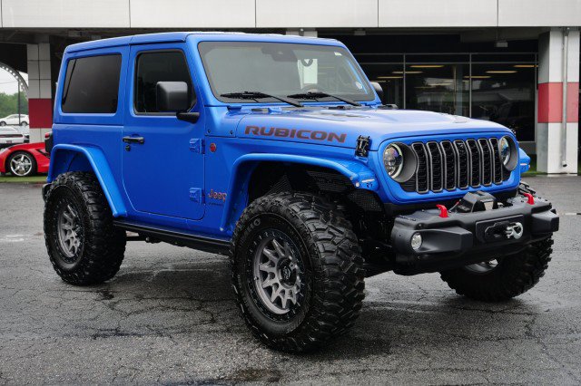 Used 2024 Jeep Wrangler Rubicon AWD/4WD image 4