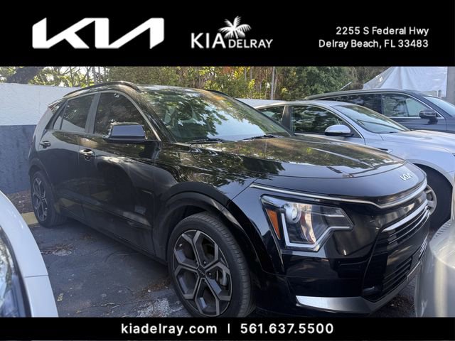 Used 2023 Kia Niro EX Touring