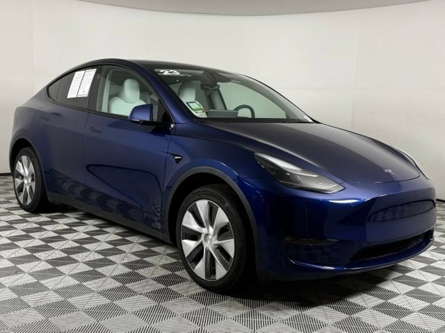 Used 2023 Tesla Model Y Long Range AWD/4WD image 10