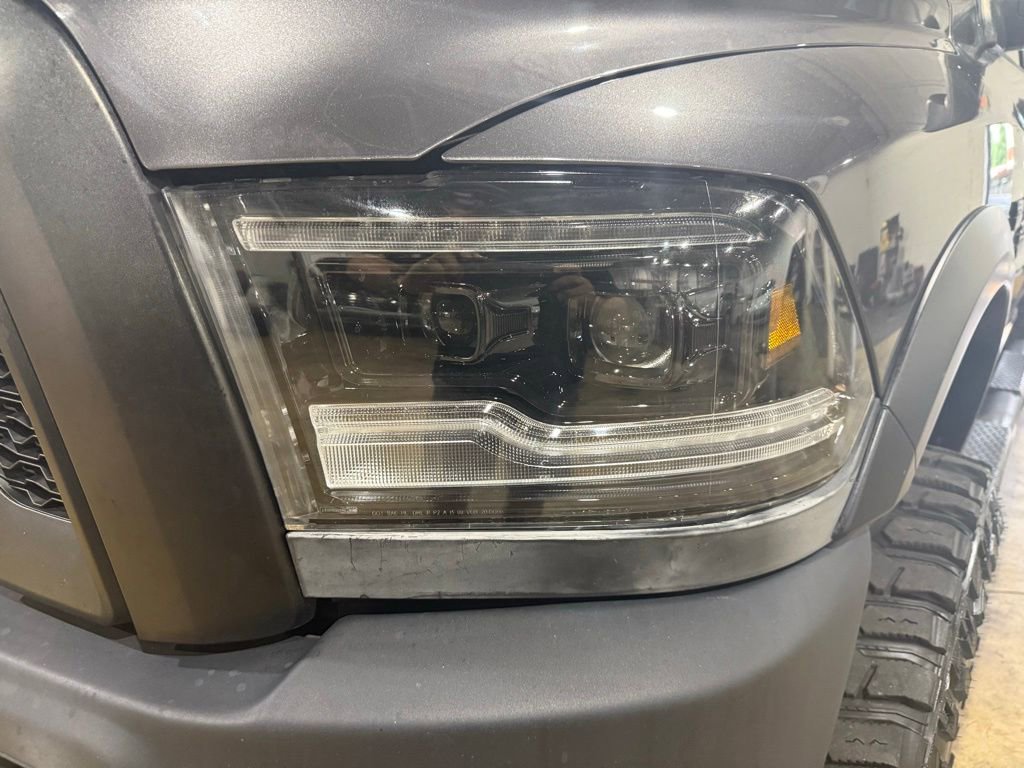 Used 2018 RAM 2500 Power Wagon w/ Luxury Group AWD/4WD image 19