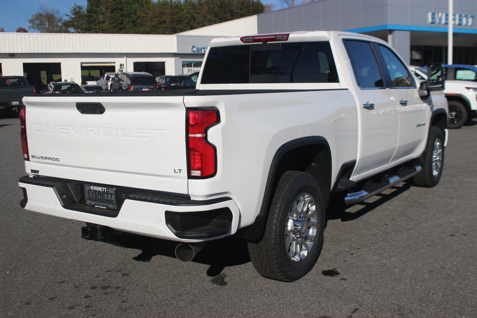New 2025 Chevrolet Silverado 2500 LT w/ Z71 Chrome Sport Edition image 14