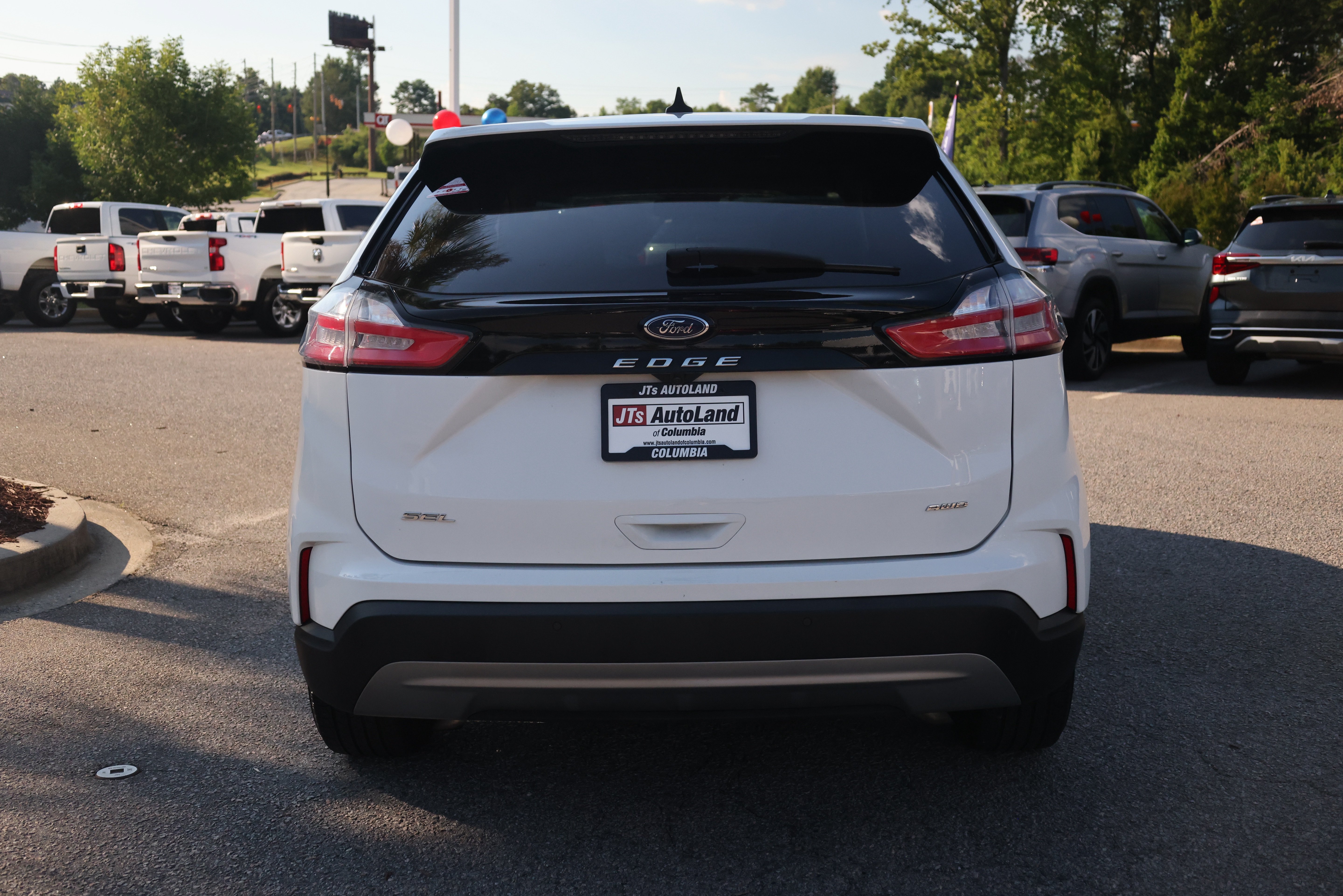 Used 2024 Ford Edge SEL AWD/4WD image 4