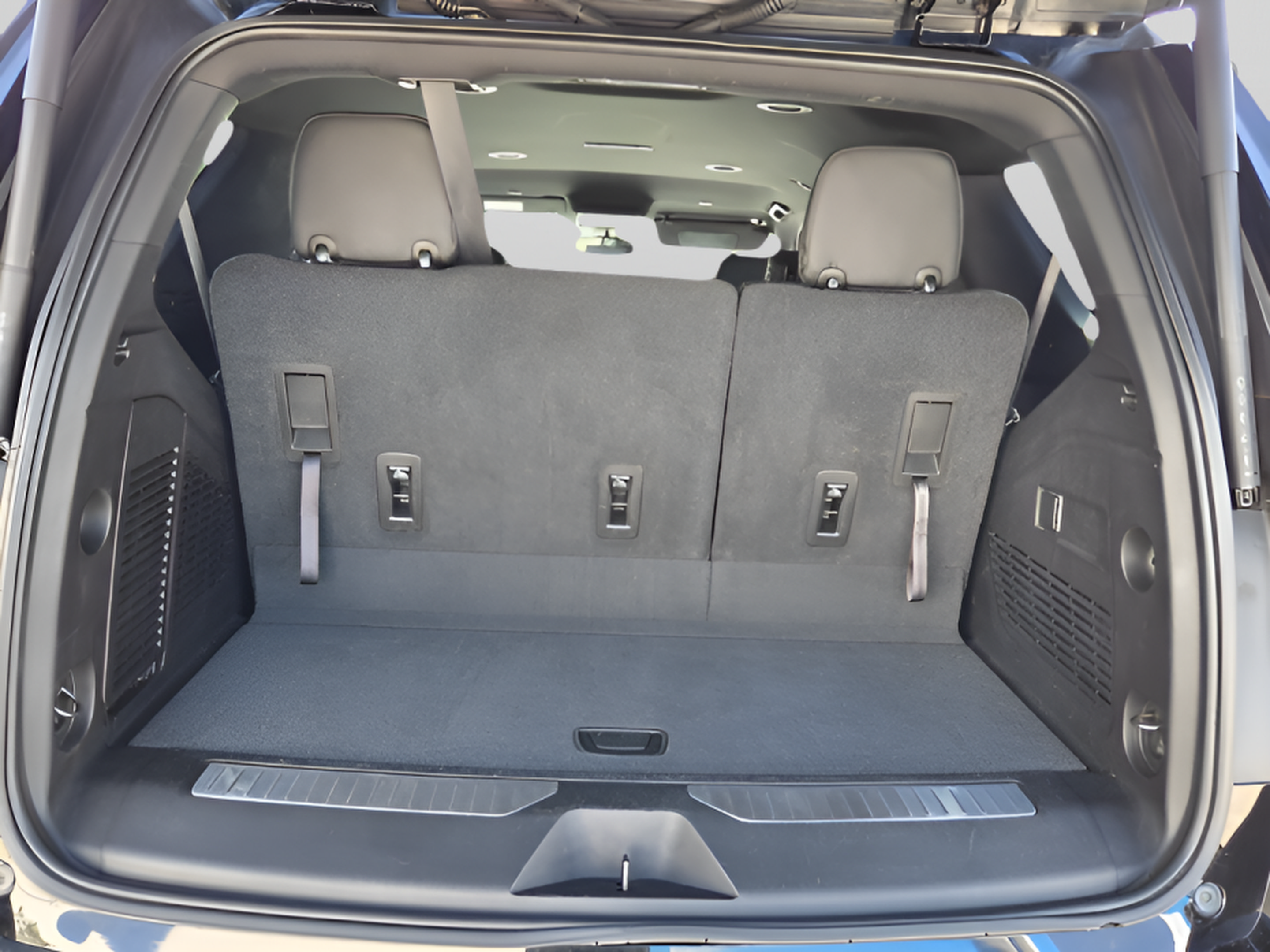 Certified 2022 Chevrolet Tahoe RST RWD image 13