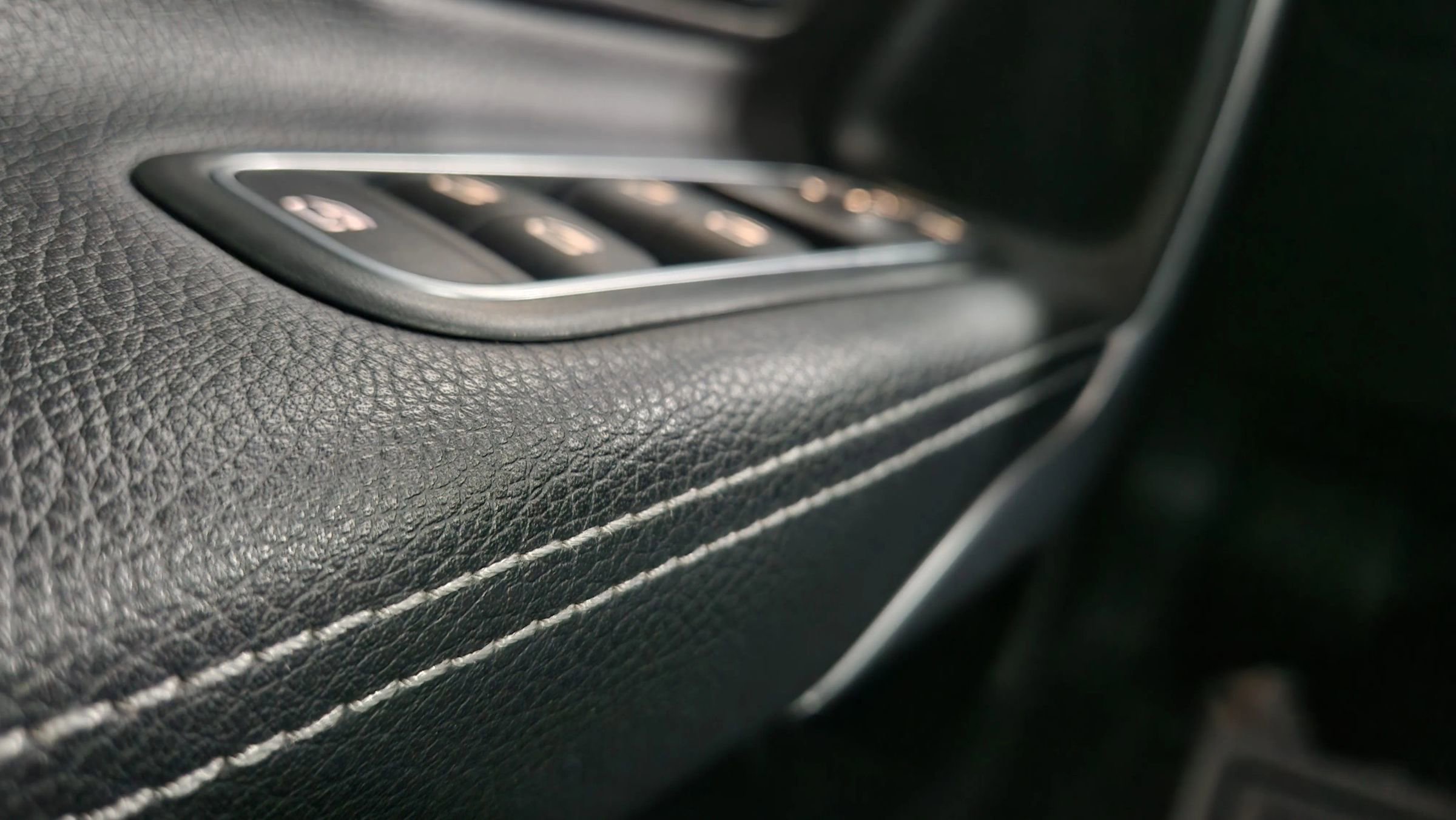 Used 2020 Mercedes-Benz A 220 4MATIC w/ Premium Package image 49