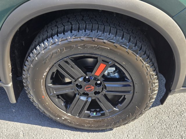 New 2026 Nissan Rogue SV AWD/4WD image 15