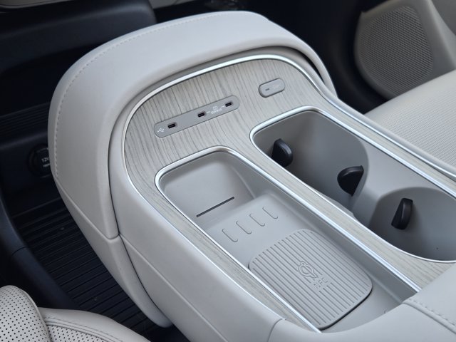 Certified 2026 Hyundai Palisade Calligraphy AWD/4WD image 19